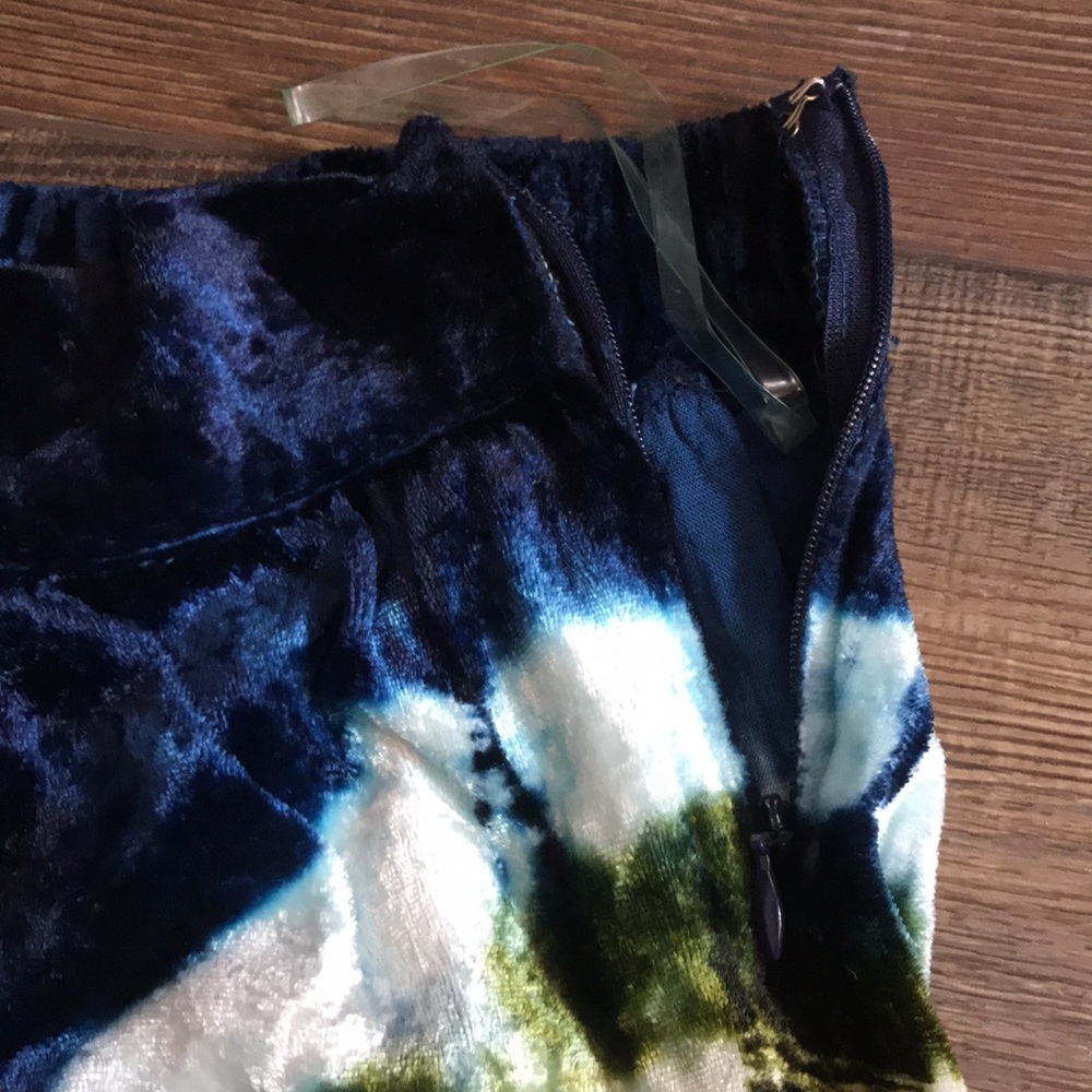 🐬EarthBound Tied Dye Wide Leg pants - Picture 6 of 14